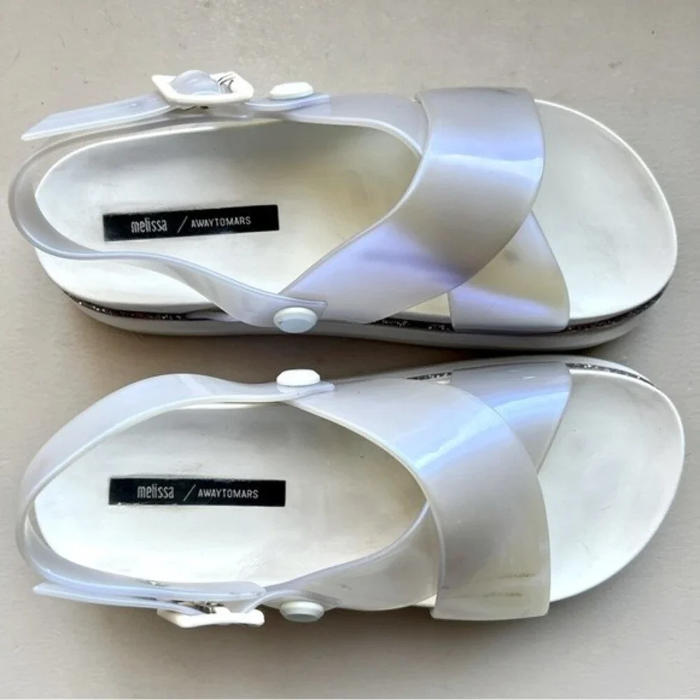 Melissa Awaytomars White Cosmic Sandals II Glitter Platform Soles Women’s Size 6